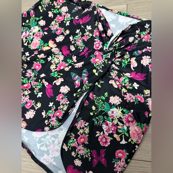 Victoria’s Secret Pink Floral Mini Pareo Sarong Swim Cover Up - Picture 6 of 8